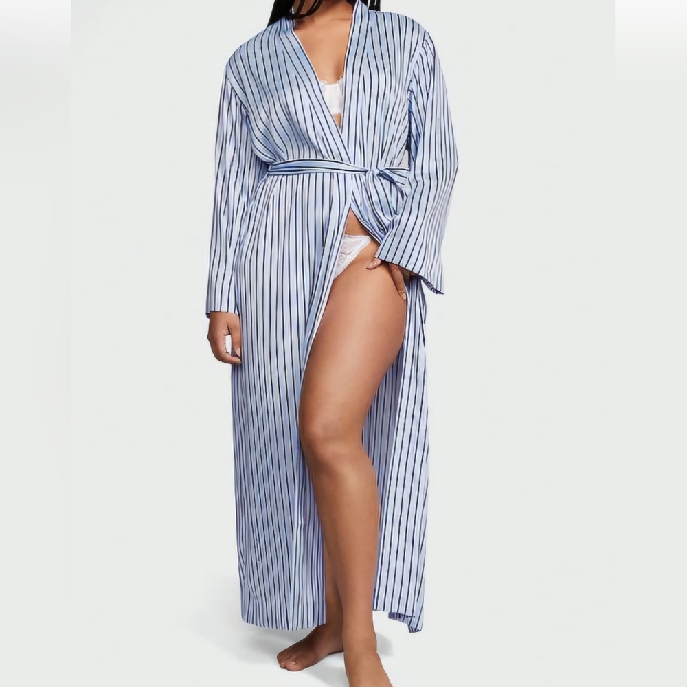 Victoria Secret Satin Robe Size M/L NWT - Picture 6 of 7